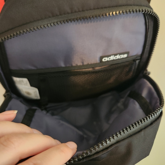 Small Adidas Backpack - Picture 3 of 6